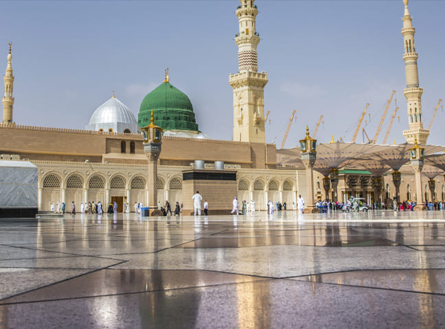 10 Nights 4 Star July Umrah Package