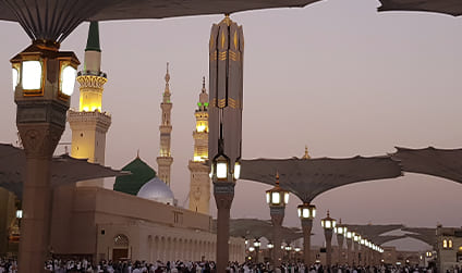 14 Nights 4 Star July Umrah Package