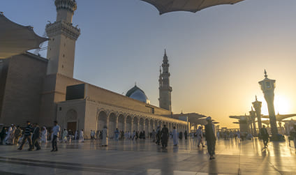 14 Nights 4 Star December Umrah Package